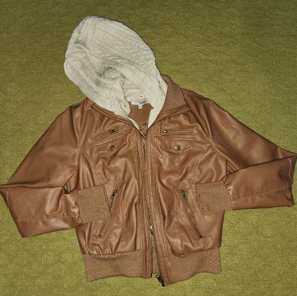 Hooded Jacket - Picture 1 of 16